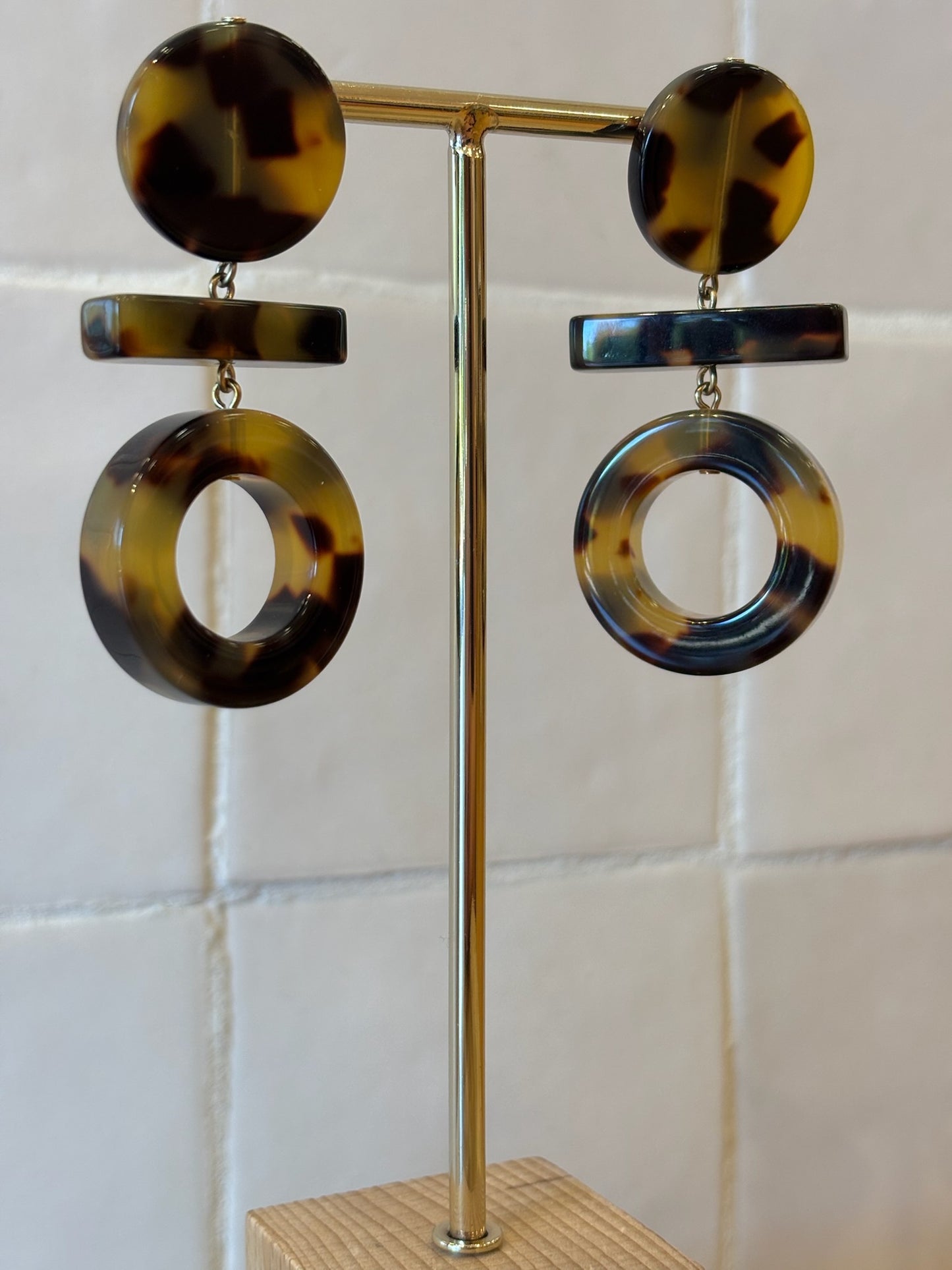 Lovie Earrings acetate brown