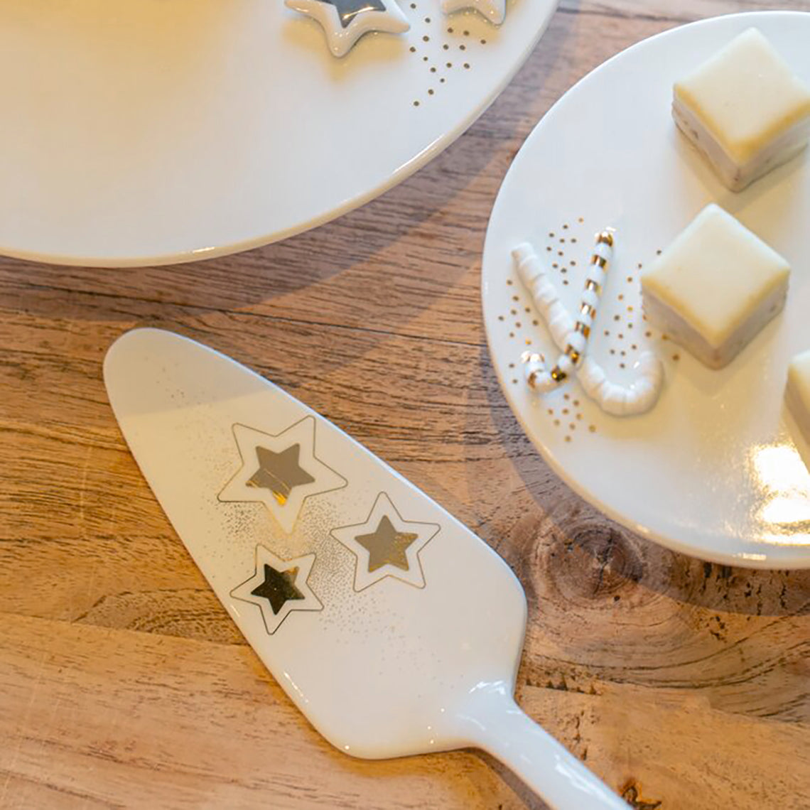 Large Elevated Christmas Cake stand Porcelain