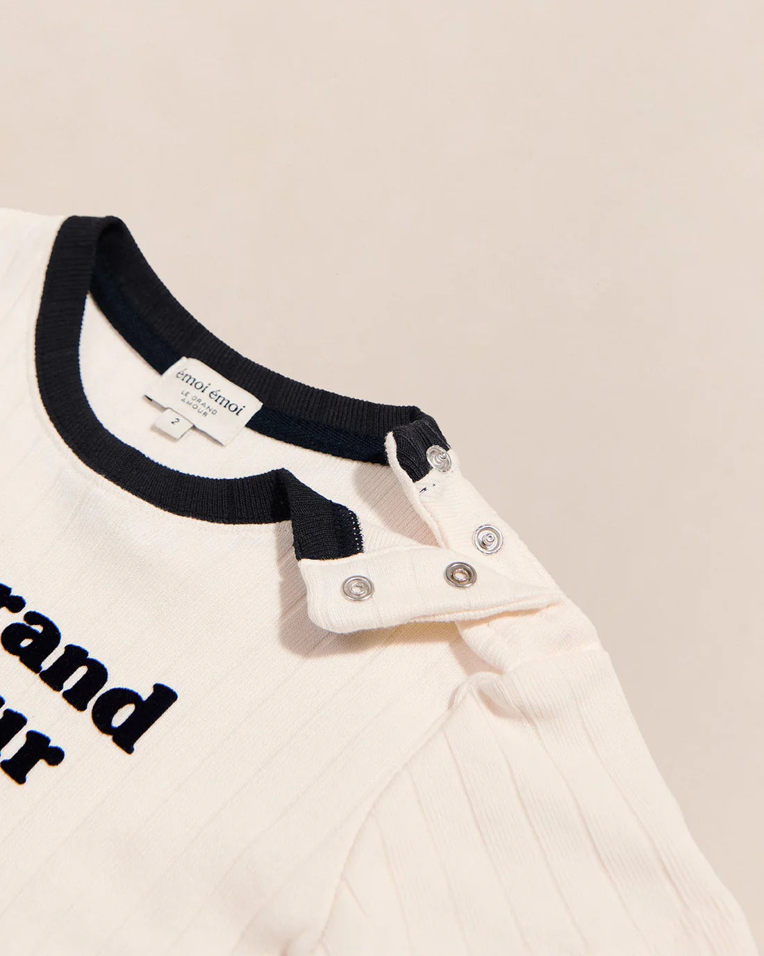 Jeanne Tee-Shirt “Le Grand Amour” Cream & Navy