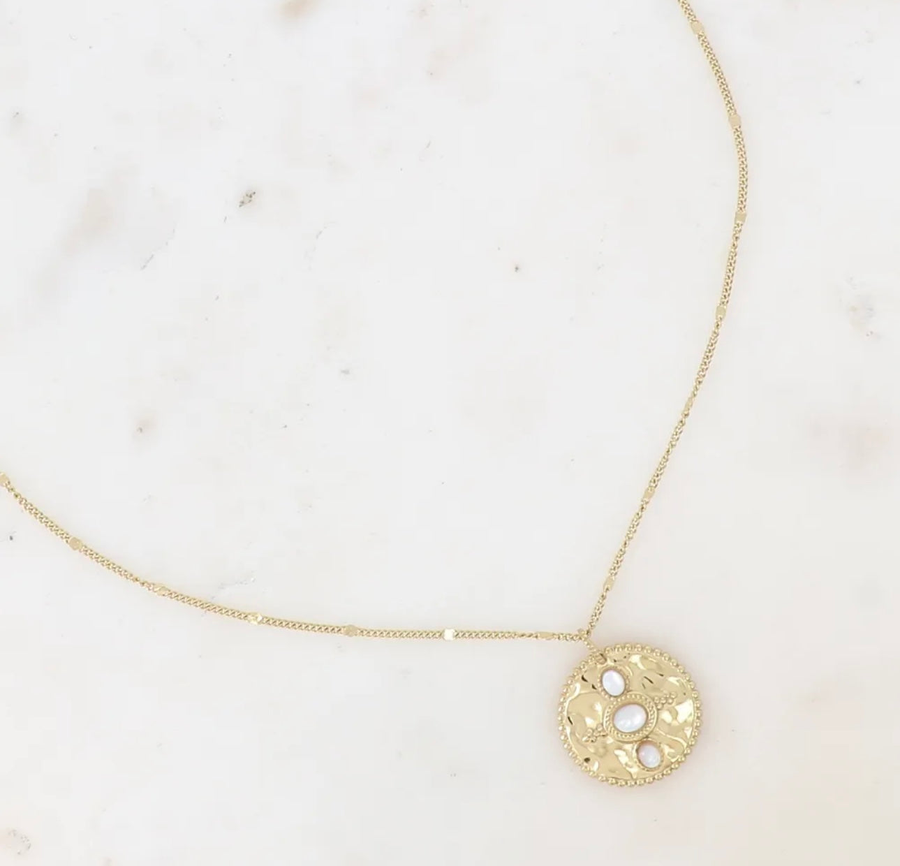 Amel Necklace Gold