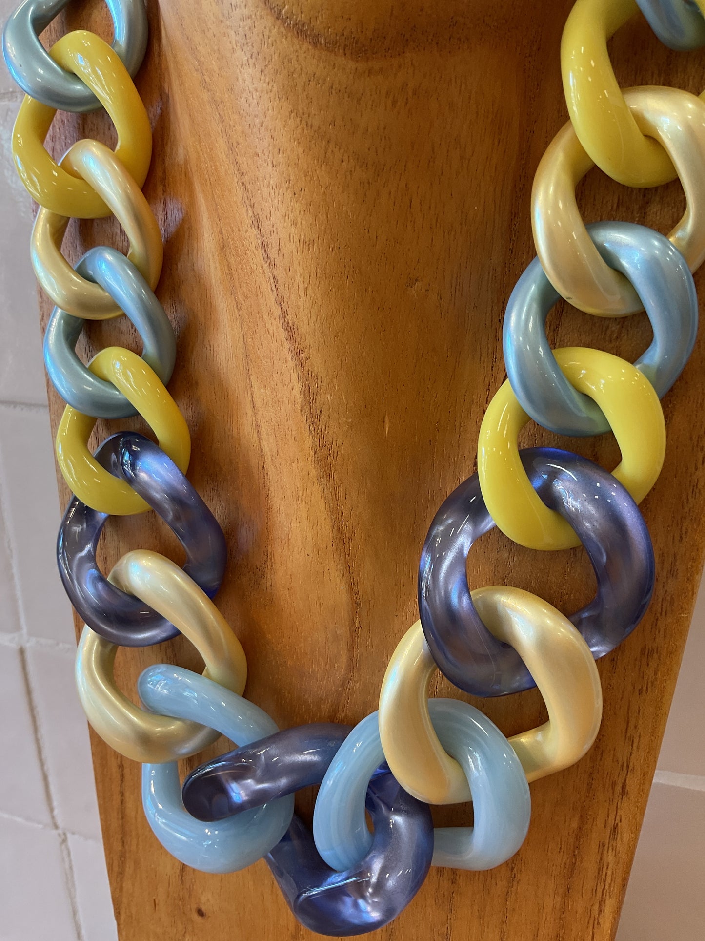 Maille light Blue-purple-yellow Necklace - Francine Bramli