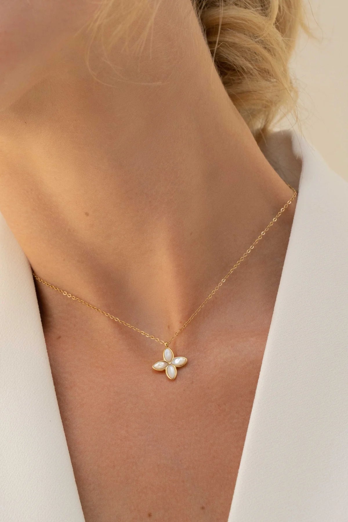 Gwendoline Necklace Gold
