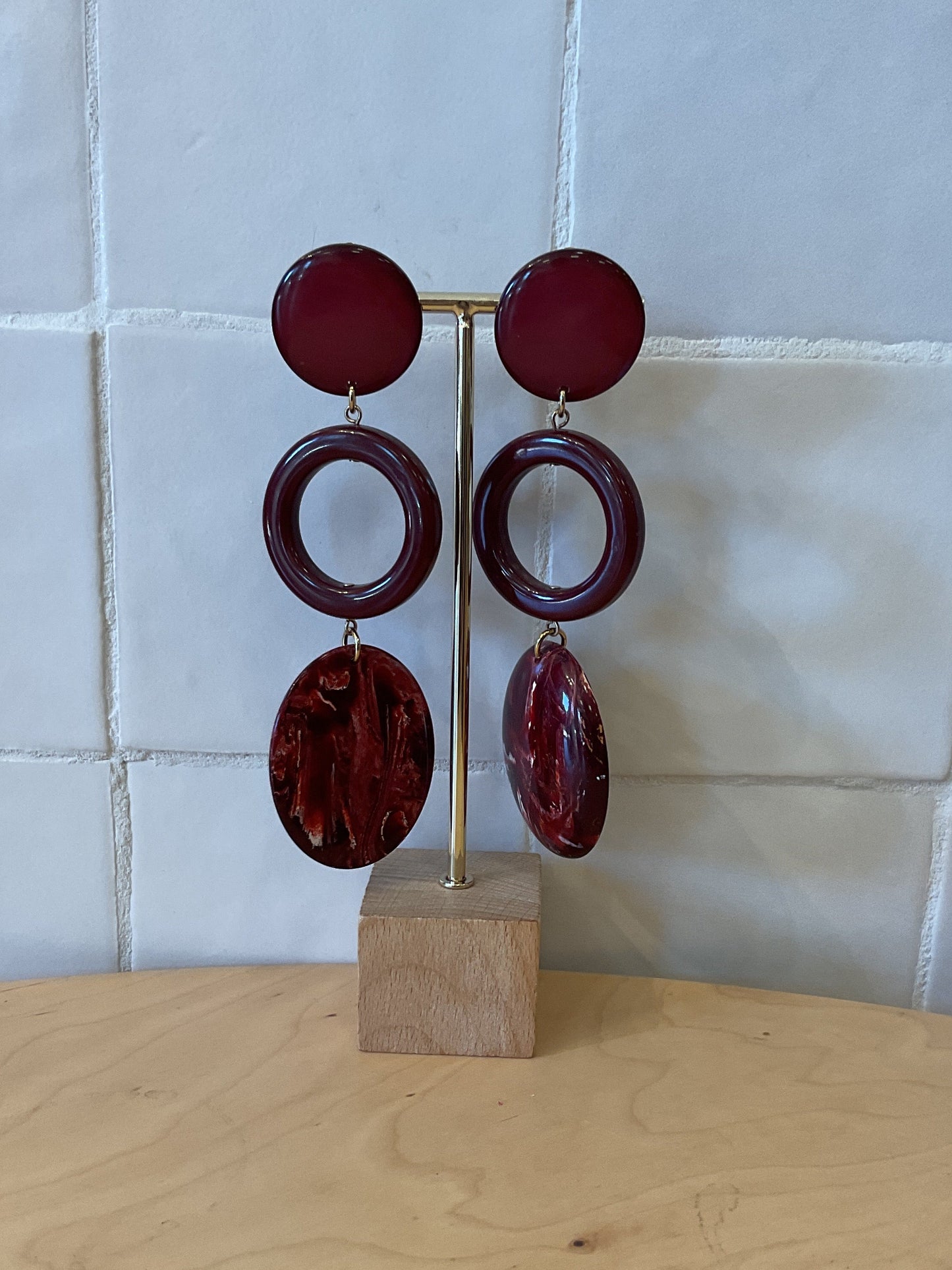 Claudia earrings burgundy marble