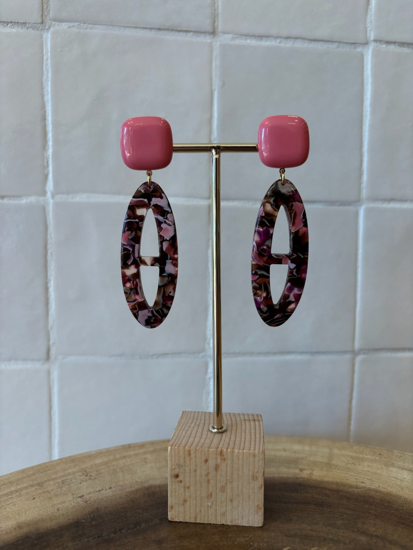 Ova earrings acetate pink
