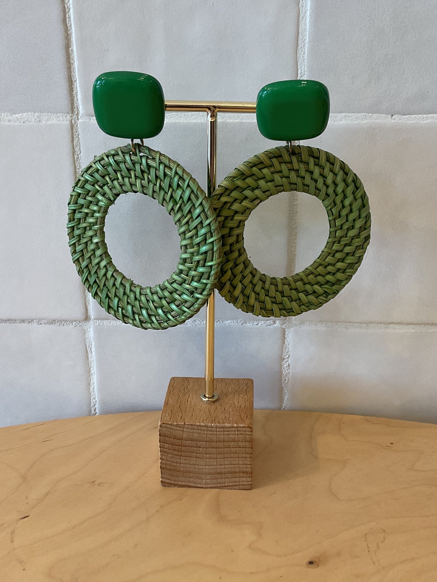 Donuts Rafia Clip Earrings Green