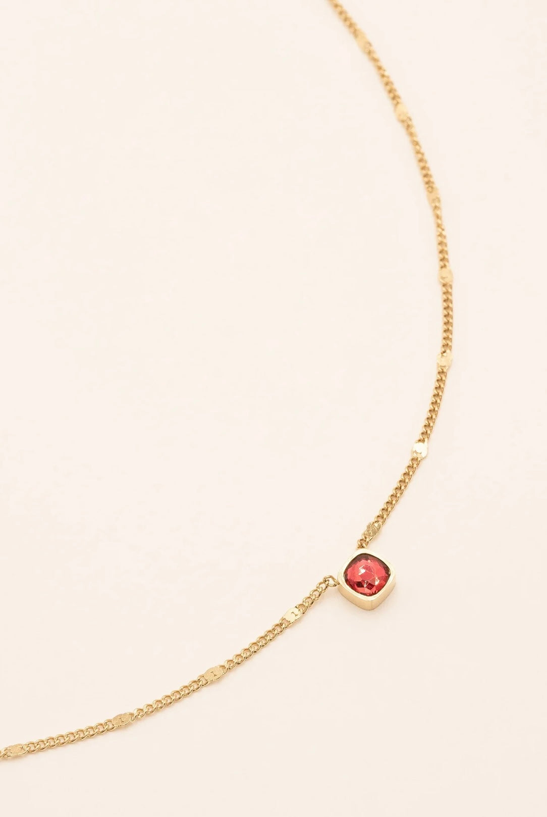 Amael Necklace Gold