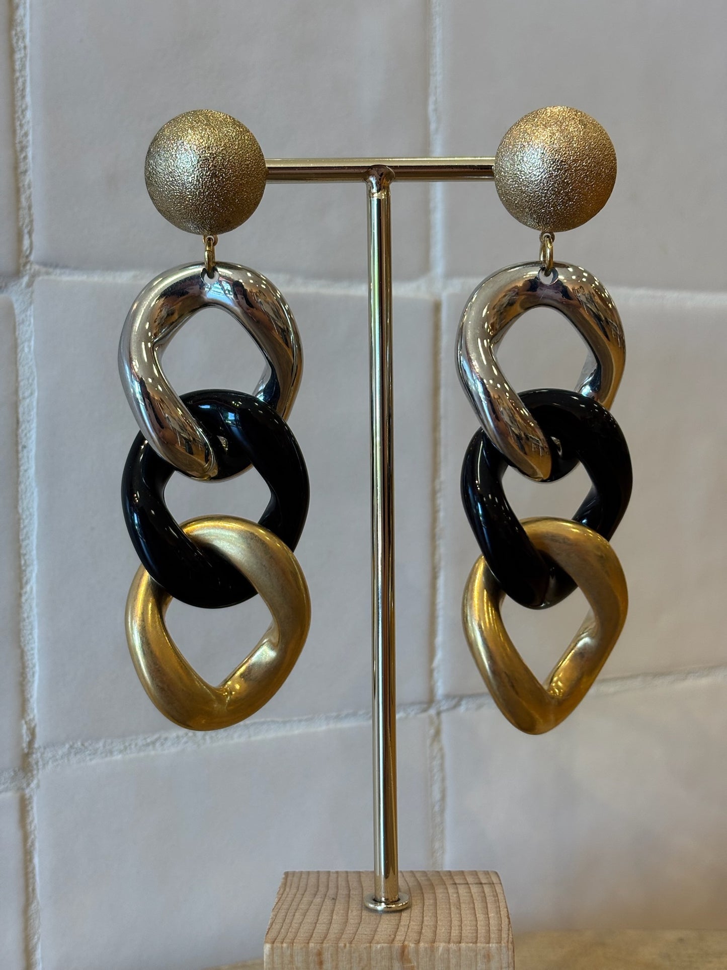 Maille Earrings black, silver & Gold