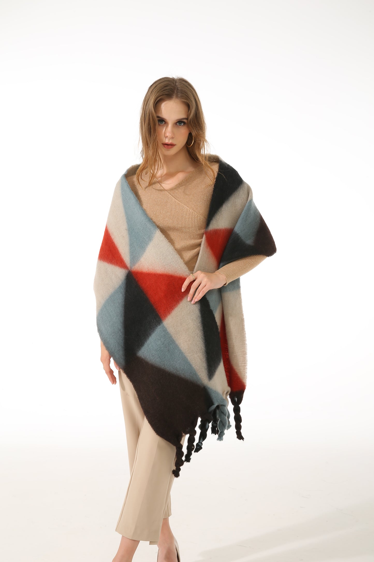 Scarf Soft Abstract Pattern Black/Red/Grey