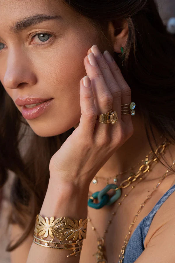 Ivana Ring White Opal