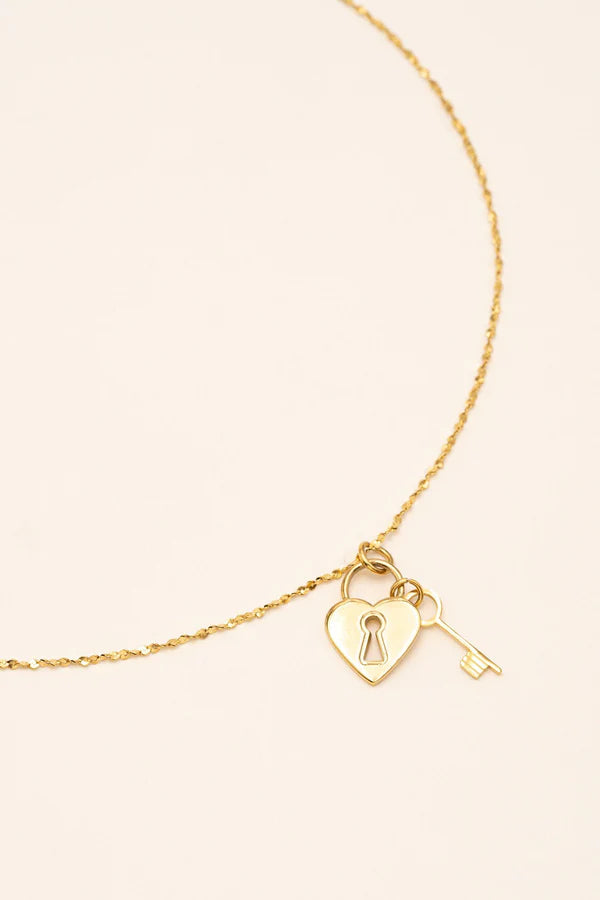 Clara Necklace Gold