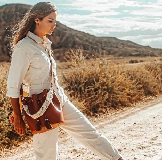 Livio Bucket Bags Camel