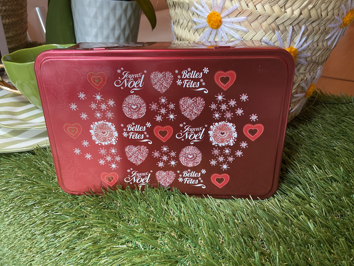 Galettes pure butter biscuits Holiday Tin Maison Peltier