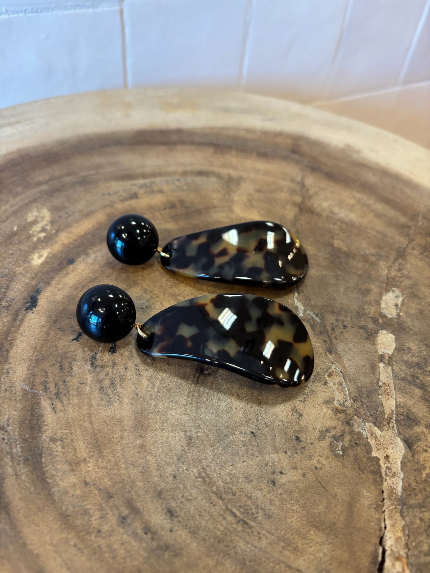 Turtouse Pierced Earrings Turtoise Acetate Brown