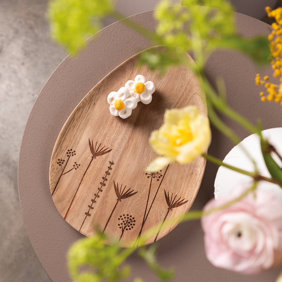 Easter Egg wood tray