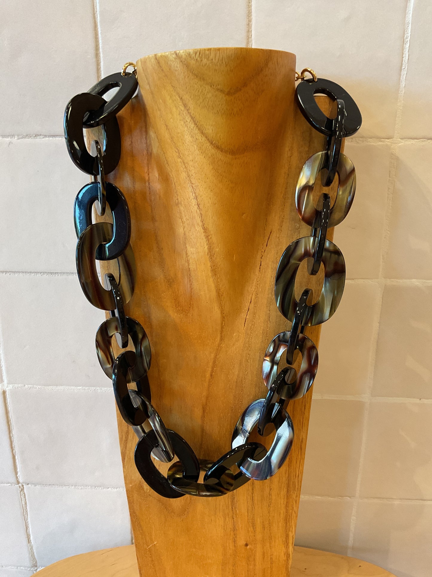 Black kaki maille acetate Necklace - Francine Bramli