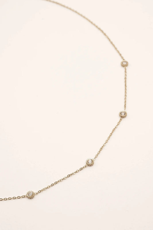 Mary Necklace Silver