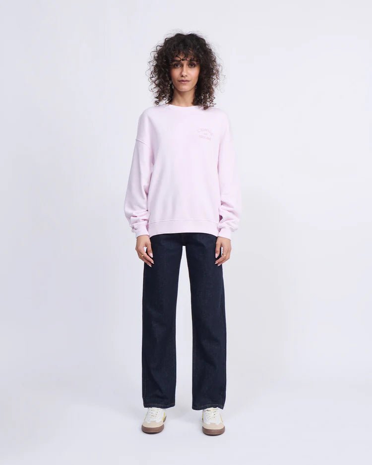 Sweat ” L’Amour est déclaré ” Embroidered Garment dye pink