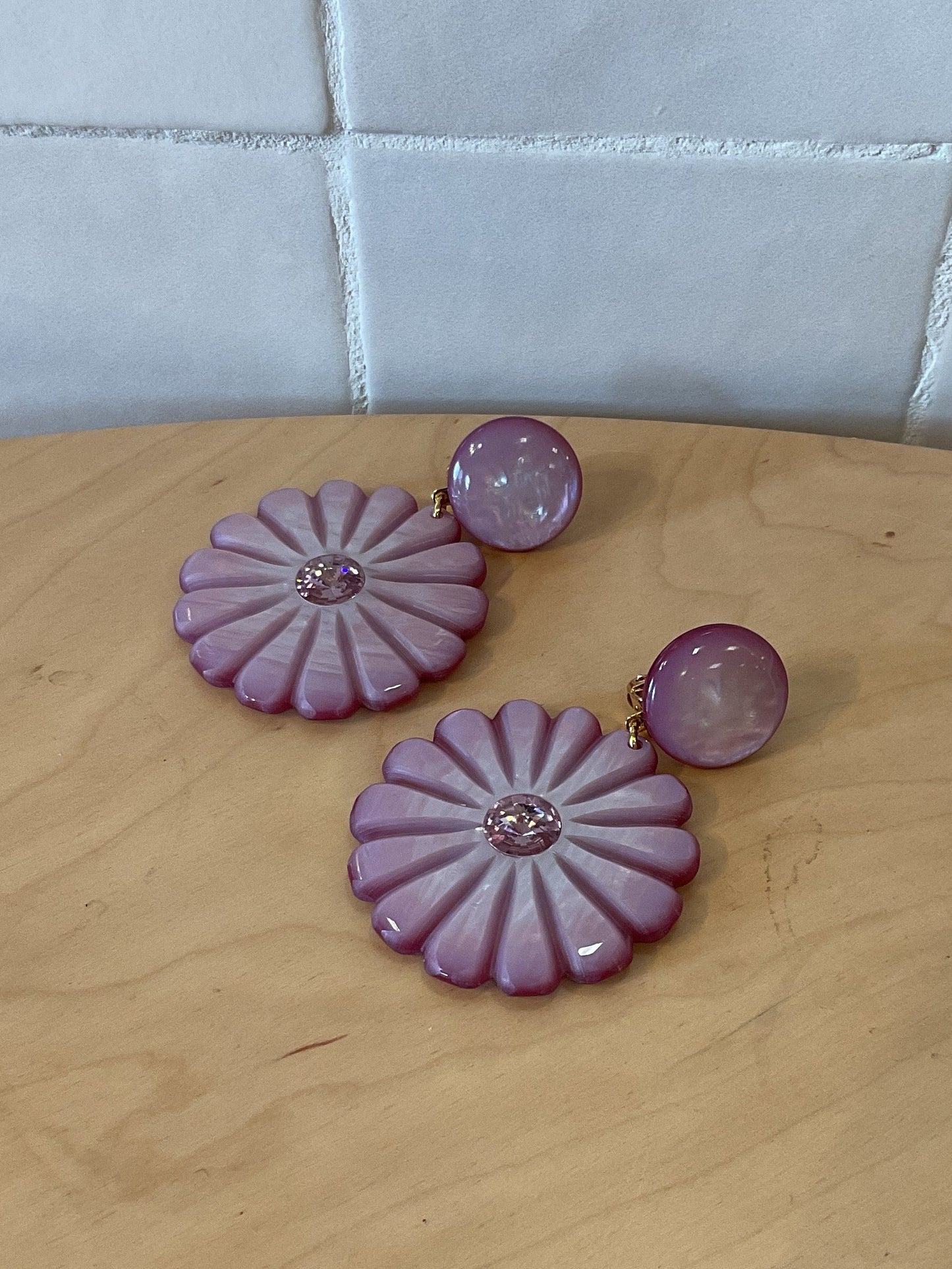 Pensée clip-on Earrings Flower lilac - Francine Bramli
