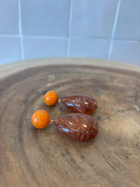 Cuba Pierced Earrings caramel brown amber transparent marble