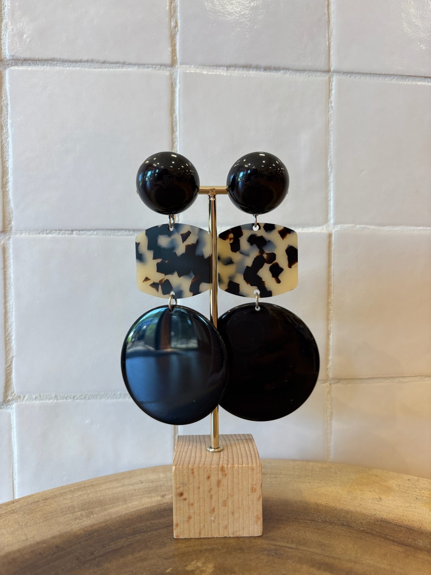 Hexo Earrings Acetate Black & White