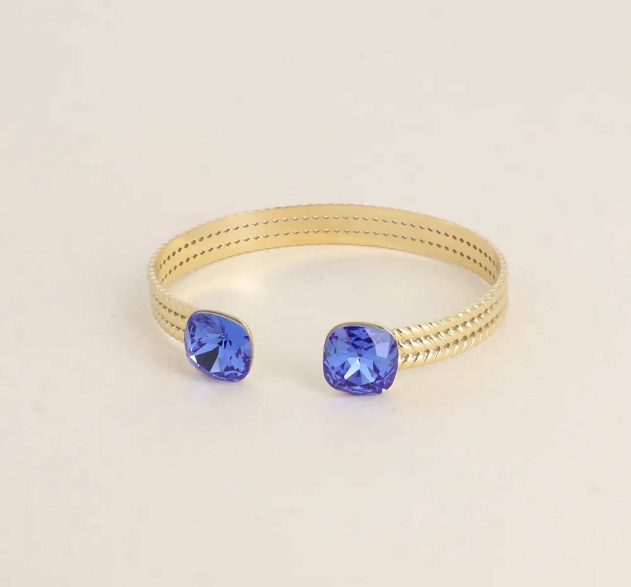 Phoebe Bracelet Gold
