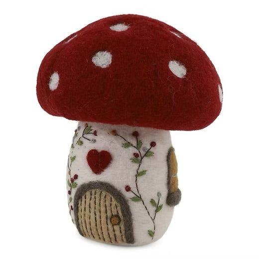 Mushroom house Medium