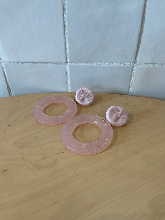 Olivia Clip Earrings Acetate Light Pink