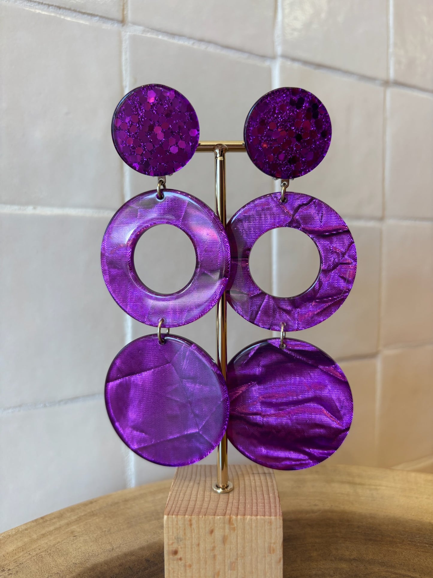 Gloria glitter earrings purple
