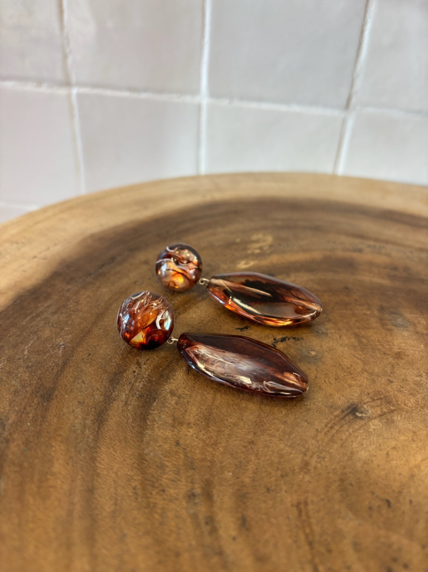 Seychelles earrings transparent marble Brown