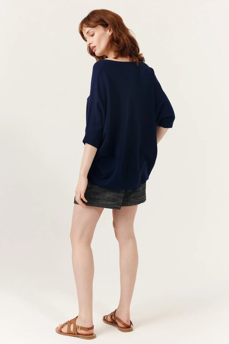 Hesalia Sweater