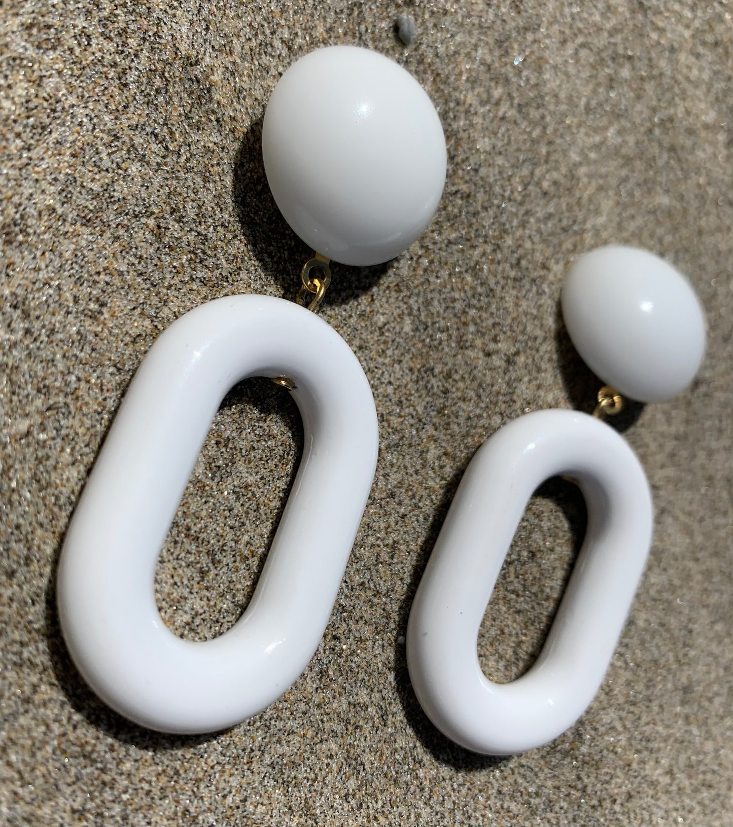 Anthemis Earrings White - Francine Bramli