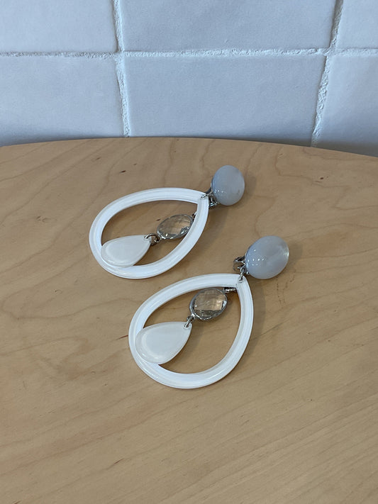 Ella Earrings white