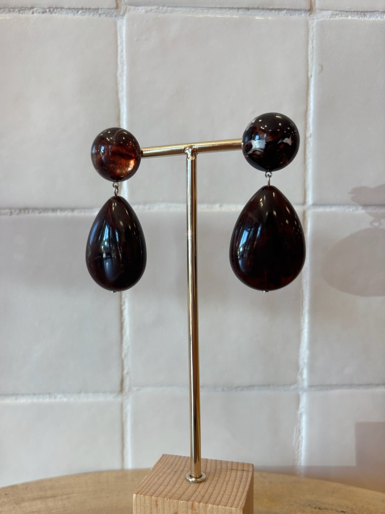 Cuba Clip Earrings Marble Amber & Brown