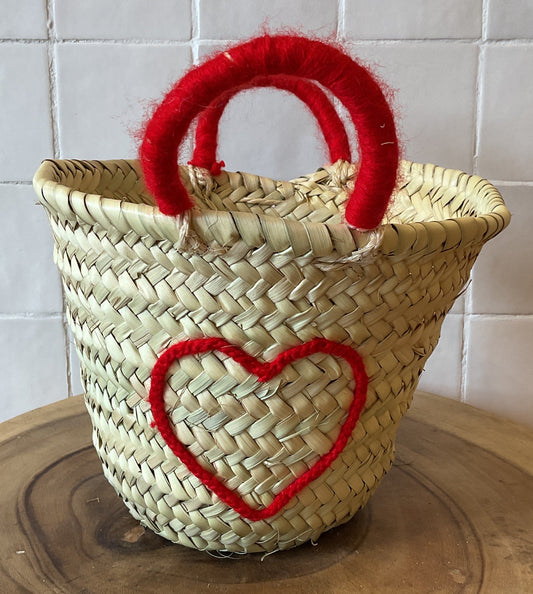Moroccan Basket Bag Heart Countour