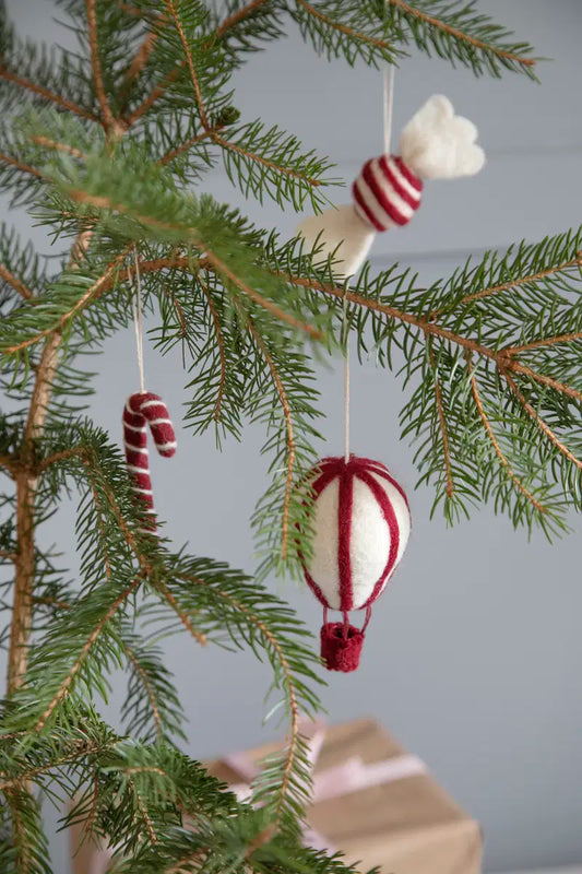 Air balloon ornament
