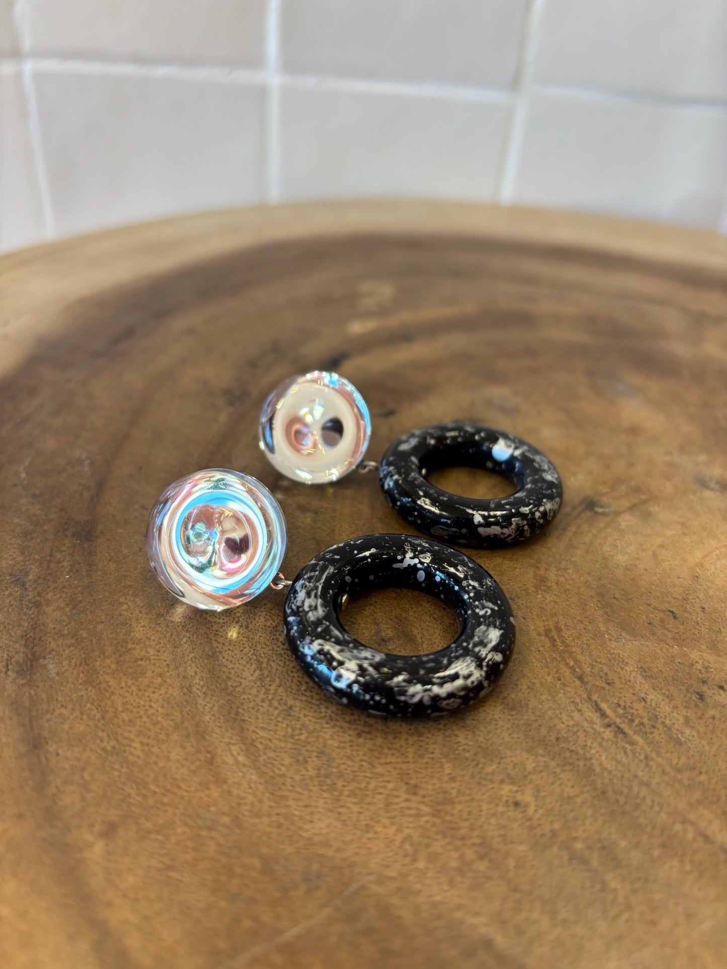 Ducarre small black & silver earrings