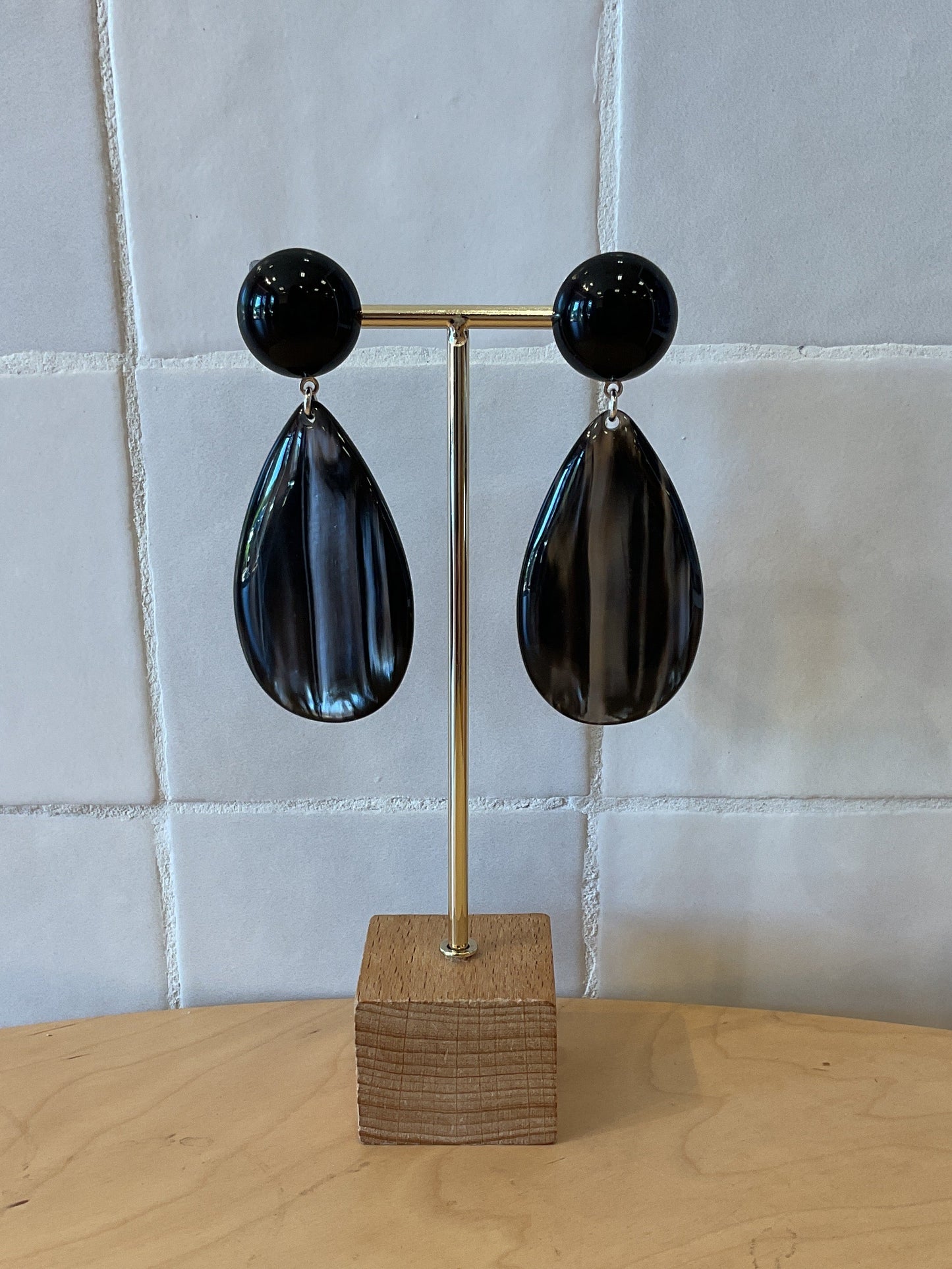 Lima pierced acetate grey Earrings - Francine Bramli