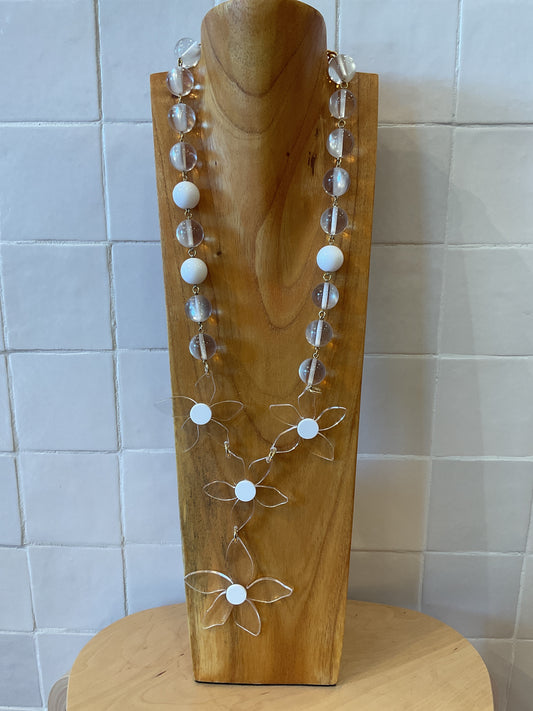 Flowers Transparent & White Necklace - Francine Bramli