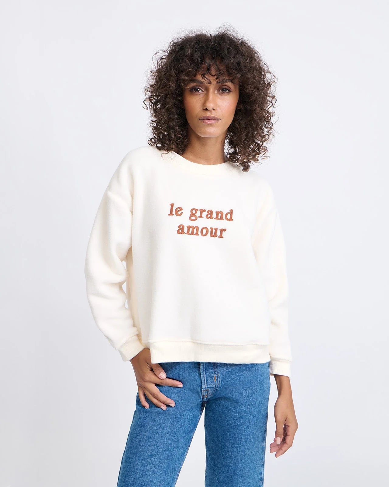 Sweat « Le Grand Amour » Recycled Fleece Cream & Camel