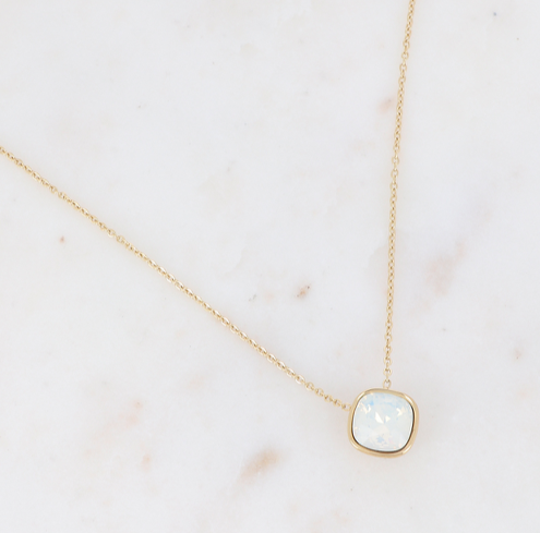 Lea Necklace Gold