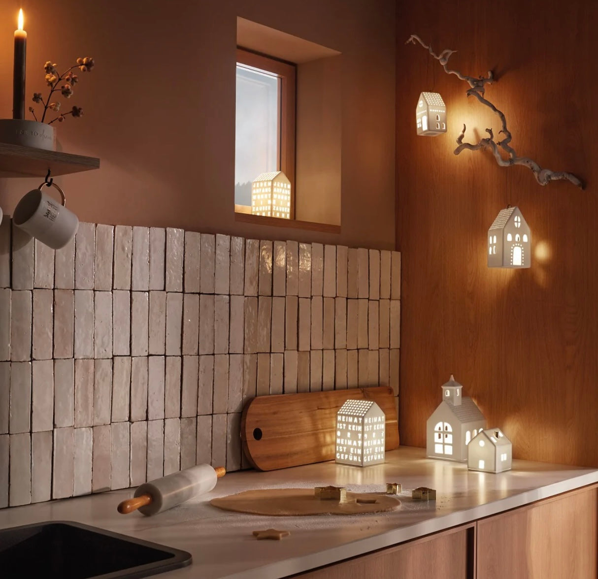 House The Most Wonderful Time Porcelain