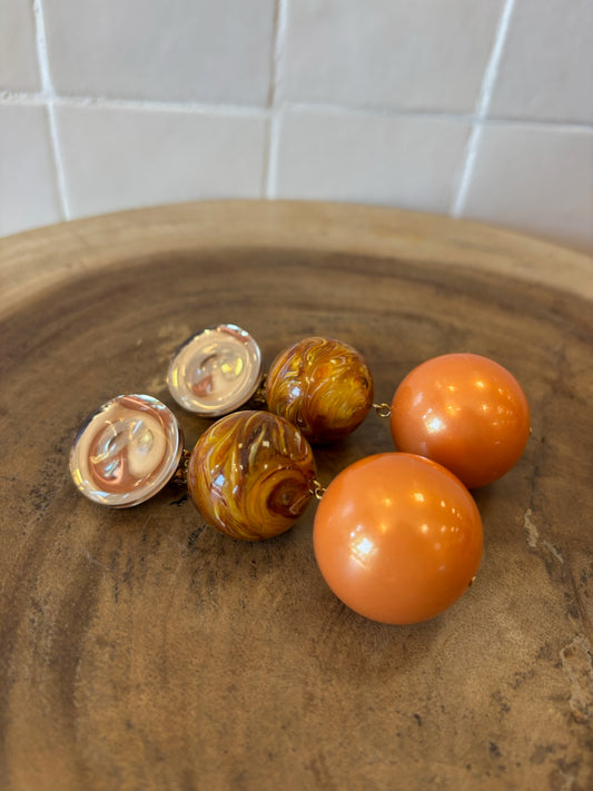 Sunny balls earrings brown, caramel & pearly orange