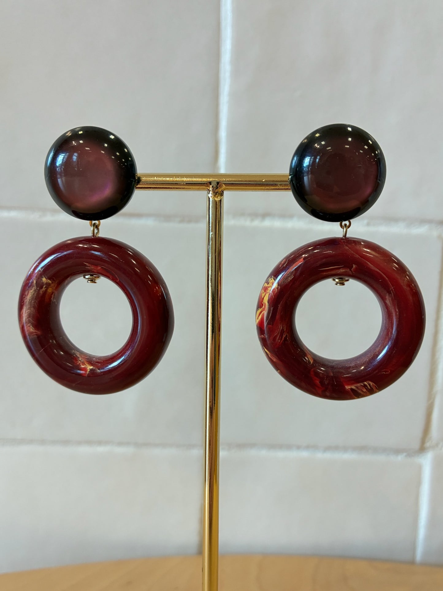 Vanilla M earrings burgundy