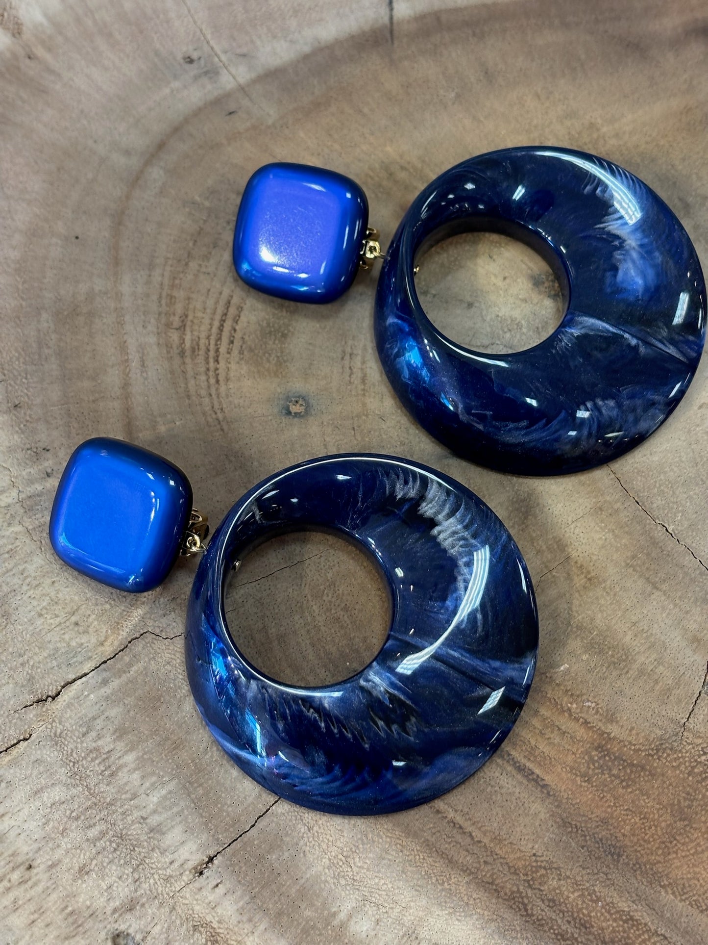Clara earrings navy blue