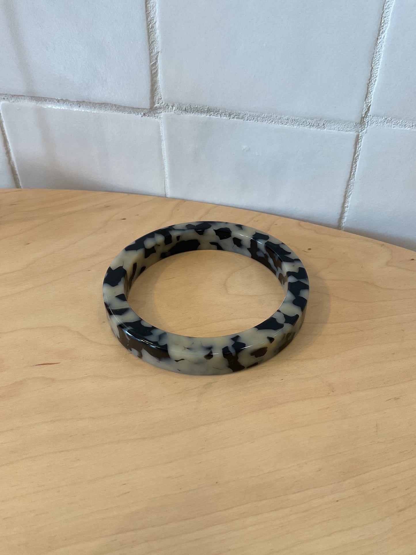 Beyla Bangle Bracelet Tokyo - Francine Bramli