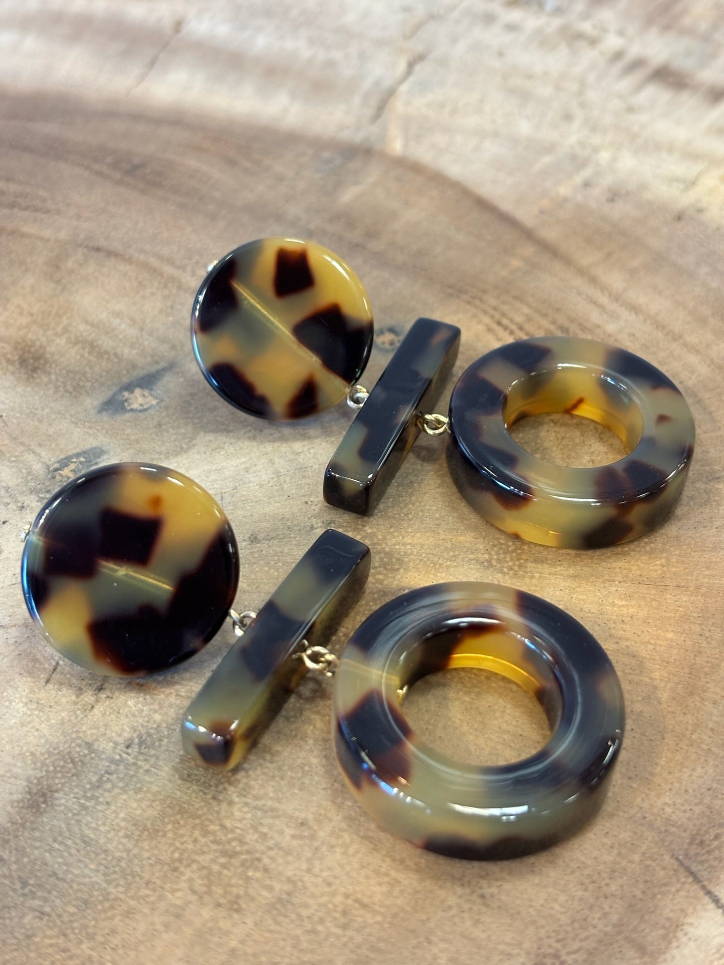 Lovie Earrings acetate brown