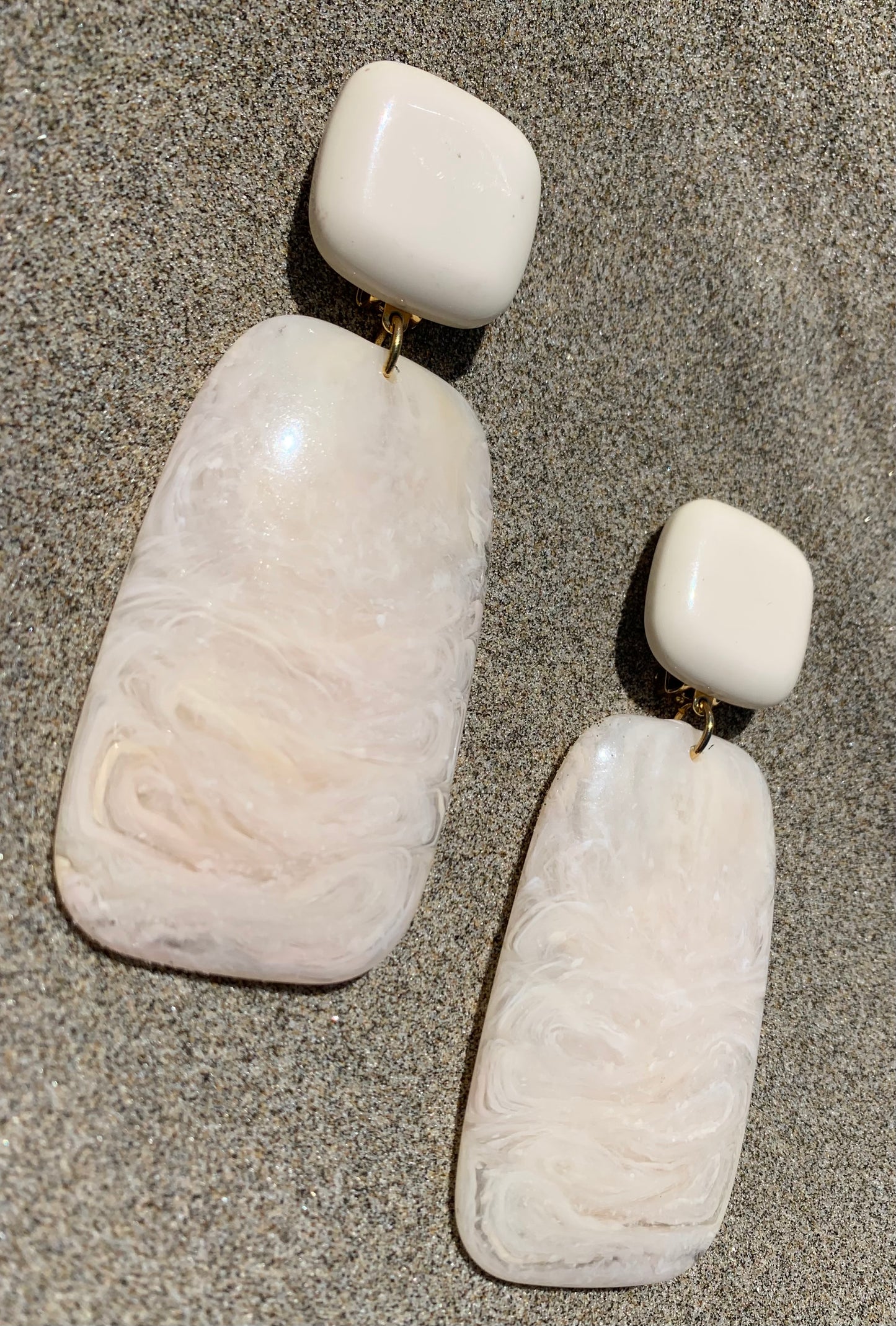 Charline Earrings Marble Cream/Beige - Francine Bramli