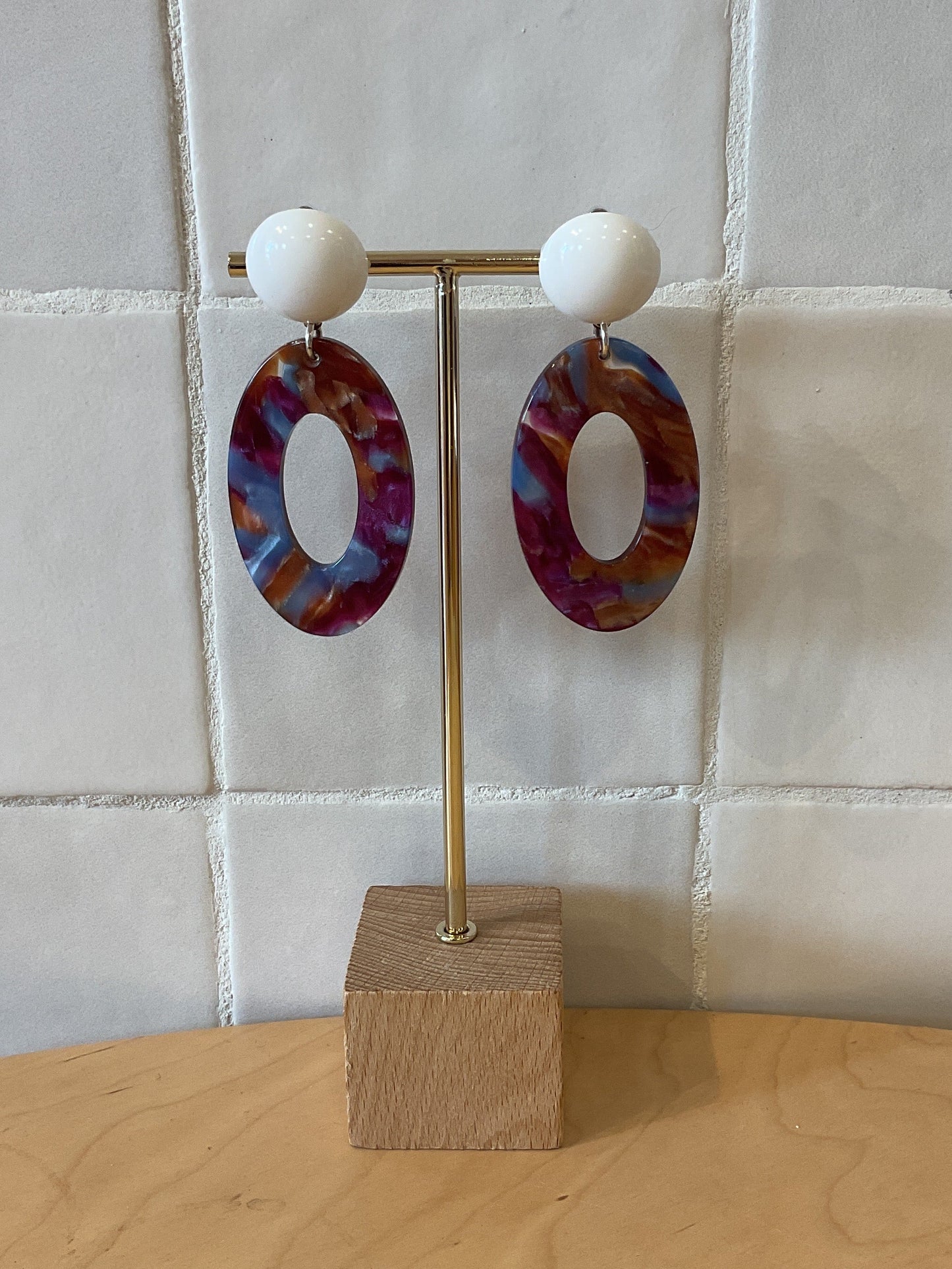 Pauline Pierced Earrings Acetate White & Purple