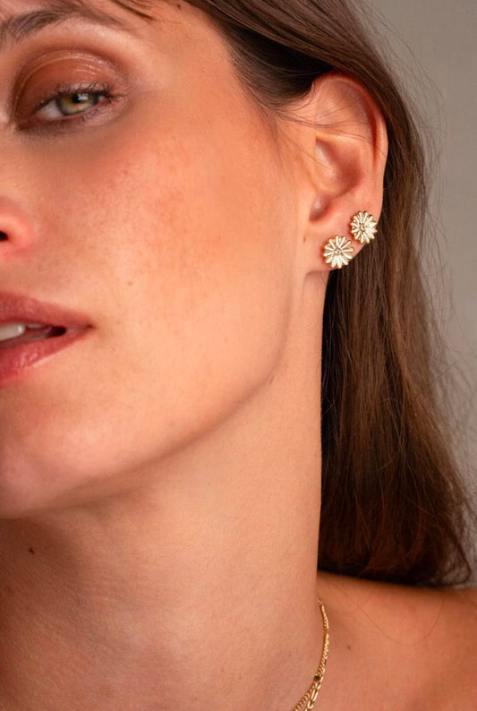 Aloysia Flower Earring White Gold