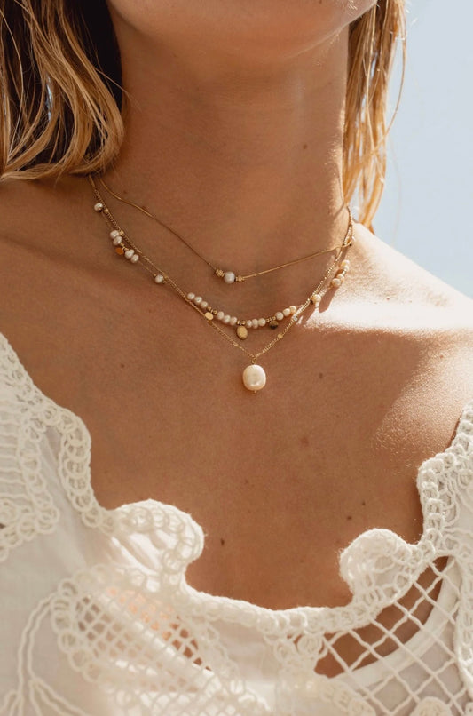 Elane Necklace Gold